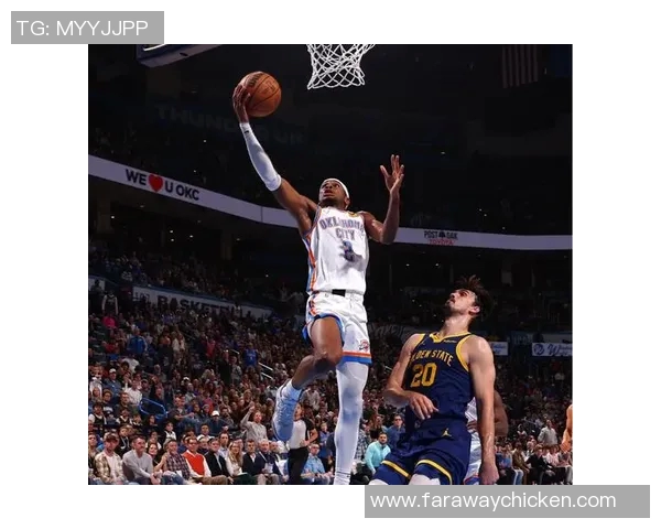 兰德尔上篮遭遇霍姆格伦封盖随后反击扣篮精彩得分